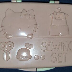 Hello Kitty sewing set "I like to sew!" Sanrio original 1976